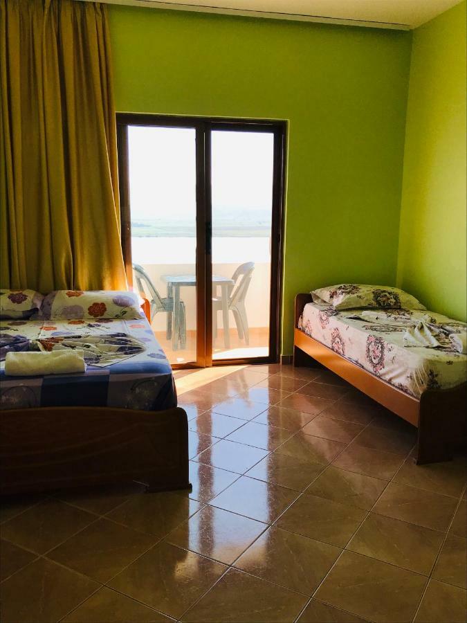 Apartment Mana *